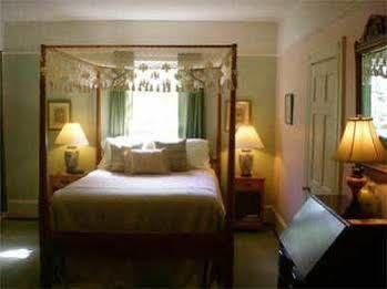 Oak Manor Inn Hartsville Ngoại thất bức ảnh