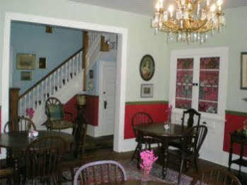 Oak Manor Inn Hartsville Ngoại thất bức ảnh