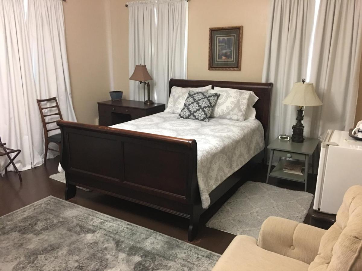 Oak Manor Inn Hartsville Ngoại thất bức ảnh